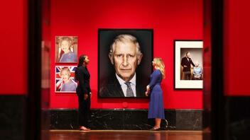 Πορτρέτα της βασιλικής οικογένειας σε έκθεση στο Λονδίνο