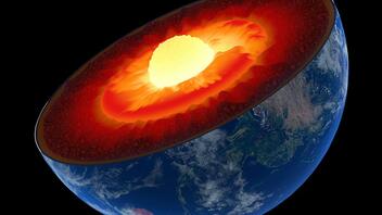 Επιστήμονες: Ο στερεός πυρήνας της Γης φαίνεται ότι θα αρχίσει να περιστρέφεται με αντίστροφη φορά