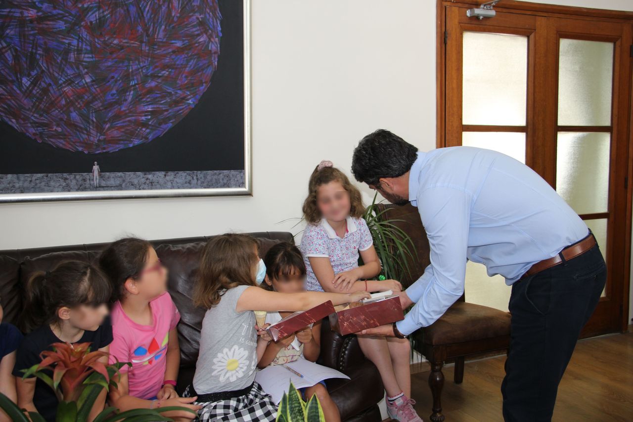 Από την επίσκεψη μαθητών στο Δημαρχείο Χανίων