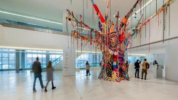 New York Times: Ένας κόμβος για τη σύγχρονη τέχνη «στη σκιά της Ακρόπολης»