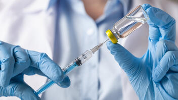 Covid-19: Ξεκίνησε ο εμβολιασμός με το επικαιροποιημένο μονοδύναμο εμβόλιο