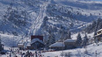 Δωρεάν μαθήματα σκι για παιδιά με αναπηρία στο χιονοδρομικό κέντρο Σελίου