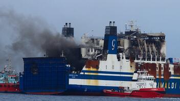 Euroferry Olympia: Εντοπίστηκαν ακόμη δύο σοροί στο πλοίο