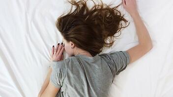 Αντιμετωπίζεις προβλήματα με τον ύπνο; Αυτές οι ασκήσεις θα σε βοηθήσουν 