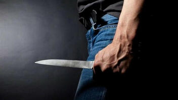 Ιστιαία: Βγήκε στο δρόμο με μαχαίρι και απειλούσε να μαχαιρώσει περαστικούς!