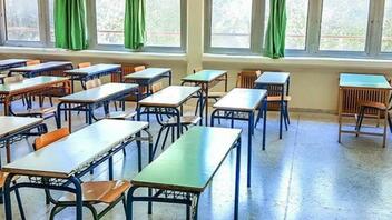  Σχολεία: Αναλαμβάνουν υπηρεσία κοινωνικοί λειτουργοί και ψυχολόγοι σε 700 ομάδες σχολείων
