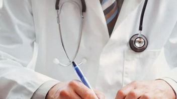 Προσωπικός γιατρός: «Μπόνους» για τους αποδοτικούς γιατρούς - Τι σχεδιάζει το υπουργείο Υγείας