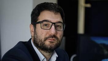 Ηλιόπουλος: Ο κ. Μητσοτάκης συνεχίζει να κοροϊδεύει τον κόσμο