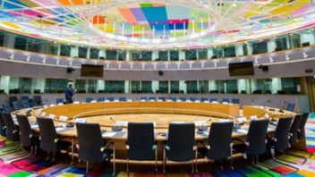 Στις Βρυξέλλες συναντώνται οι αρχηγοί κρατών και κυβερνήσεων της ΕΕ σε μια διήμερη Σύνοδο Κορυφής