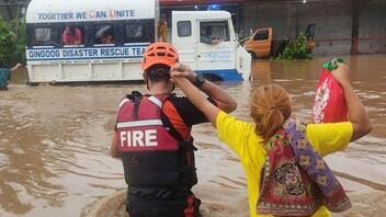 Πλημμύρες στις Φιλιππίνες: Στους 33 οι νεκροί