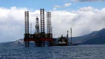 Το Ριάντ παρατείνει τις μειώσεις στην παραγωγή πετρελαίου μέχρι τα τέλη του έτους