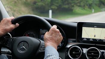  Τέλος η οδήγηση για τους 70χρονους - Η πρόταση που προκαλεί αντιδράσεις 