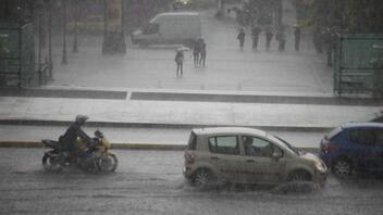 Επιμένουν οι βροχές στην Κρήτη - Πότε θα υποχωρήσουν τα φαινόμενα