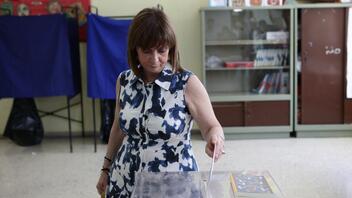 Ψήφισε και η Πρόεδρος της Δημοκρατίας, Κατερίνα Σακελλαροπούλου -video