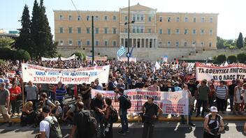 Απεργία: Συγκεντρώσεις ενάντια στο εργασιακό νομοσχέδιο