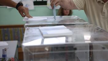 Σταυριανουδάκης: Πριν τις 20:30 το πρώτο εκλογικό αποτέλεσμα