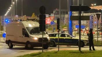  Αμβούργο: Παραμένουν σε αναστολή οι πτήσεις, συνεχίζεται η επιχείρηση της αστυνομίας για περιστατικό ομηρίας
