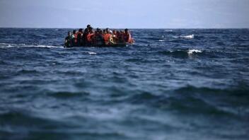 Βάρκα με μετανάστες στους Καλούς Λιμένες