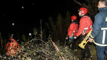 Ευρυτανία: Μεγάλη επιχείρηση εντοπισμού ατόμου που έπεσε σε γκρεμό κοντά στη μονή Προυσού