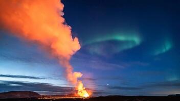 Ισλανδία: Όταν η ηφαιστειακή λάβα "στεφανώθηκε" από το Βόρειο Σέλας