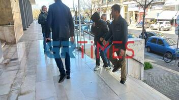 Θεσσαλονίκη: Προθεσμία πήρε ο 55χρονος που μαχαίρωσε τον μάγειρα για τον κοντοσούβλι