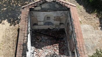 Καταστράφηκε από πυρκαγιά ιστορικός ναός στη Χαλκιδική