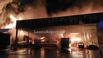 Τροφική δηλητηρίαση μαθητών στη Λαμία: Ο ΕΦΕΤ θα έκανε έλεγχο σήμερα στο εργοστάσιο που πήρε φωτιά