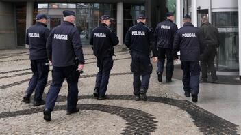 Οι πολωνικές αρχές συνέλαβαν 9 άτομα με κατηγορίες για σαμποτάζ για λογαριασμό της Μόσχας