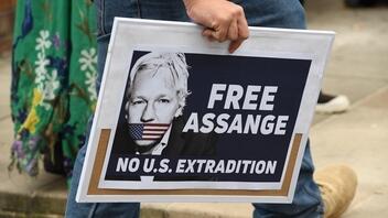 Το Συμβούλιο της Ευρώπης εκφράζει ανησυχία για τη μεταχείριση του ιδρυτή του WikiLeaks
