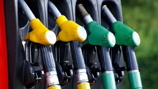 Καύσιμα: Στα υψηλά 8 μηνών οι τιμές παρά την νέα μεγάλη υποχώρηση για το Brent 