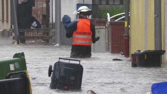 Εκτεταμένες πλημμύρες στα γαλλογερμανικά σύνορα, στο Βέλγιο, την Ιταλία και την Ολλανδία