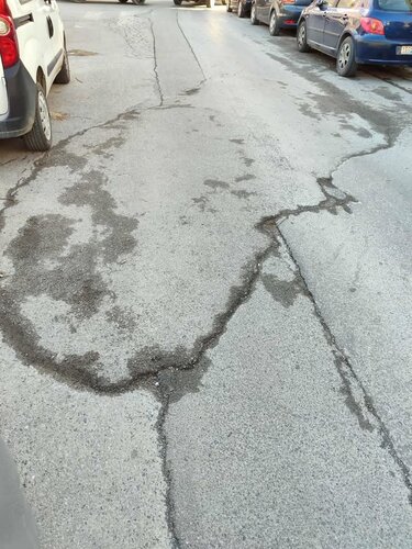 Οδός Στησιχόρου, Λακκούβες