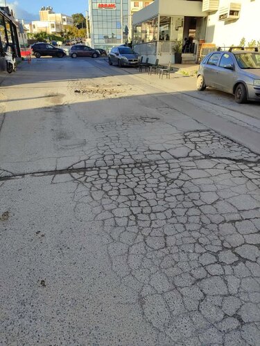 Οδός Στησιχόρου, Λακκούβες