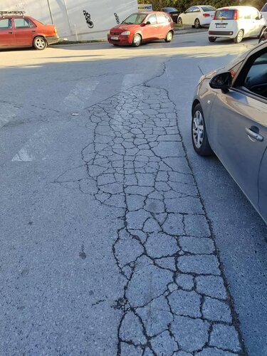 Οδός Στησιχόρου, Λακκούβες