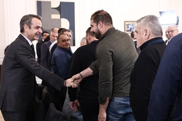 Μητσοτάκης, Τριανταφυλλάκης 