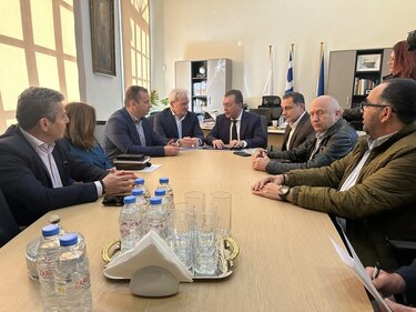 Βρούτσης, Λότζια