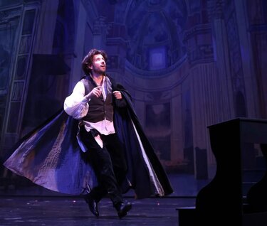 Μάνος Χριστοφακάκης, Βαθύφωνος