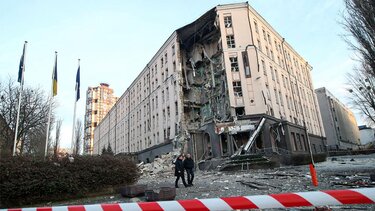 Ουκρανία: Κλειστά τα σχολεία στο Κίεβο έως τον Φεβρουάριο μετά τα ρωσικά πλήγματα