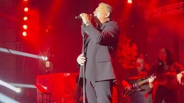 Πρόβλημα υγείας για τον Νίκο Μακρόπουλο – Κλειστό το κέντρο που εμφανίζεται