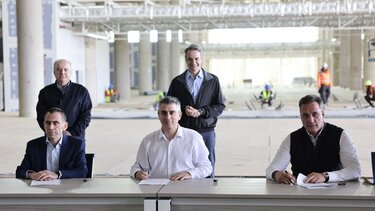 Μητσοτακης αεροδρομιο καστελλι