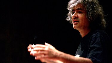 Νίκος Κυπουργός, Συνθέτης, Πορτρέτο