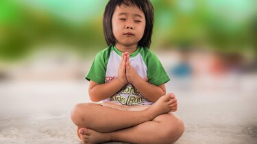 yoga-kid
