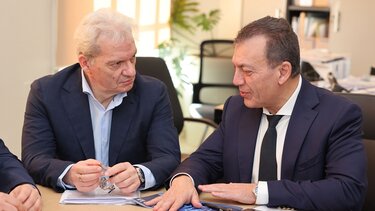 Βρούτσης, Καλοκαιρινός