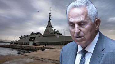 Ευάγγελος Αποστολάκης, Μέση Ανατολή