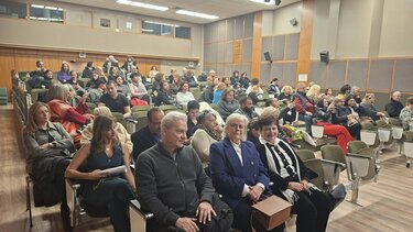 «Η Γυναίκα Μετανάστρια»: Μηνύματα αλληλεγγύης από την εκδήλωση ευαισθητοποίησης στο Ηράκλειο