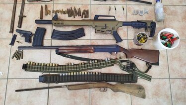 Όπλα, Χανιά, Επιχείρηση