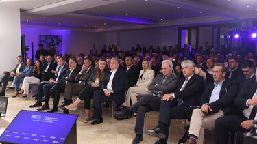 Συνέδριο, Greece Talks