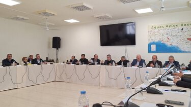 Σύσκεψη, Σπήλι, Καστέλι 