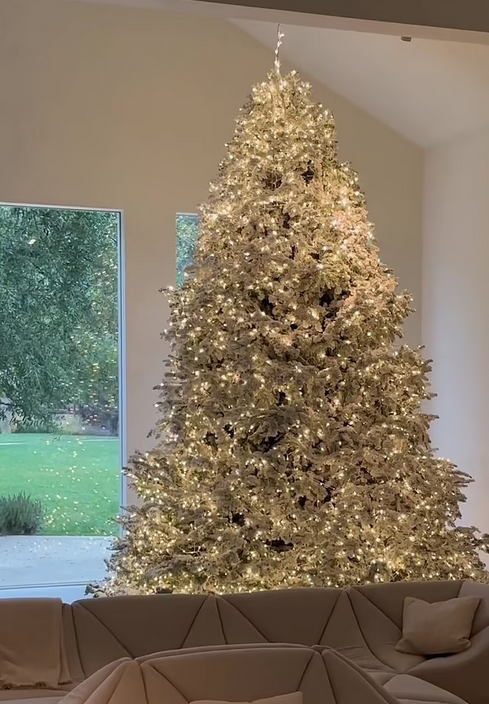 Κιμ Καρντάσιαν (Kim Kardashian)