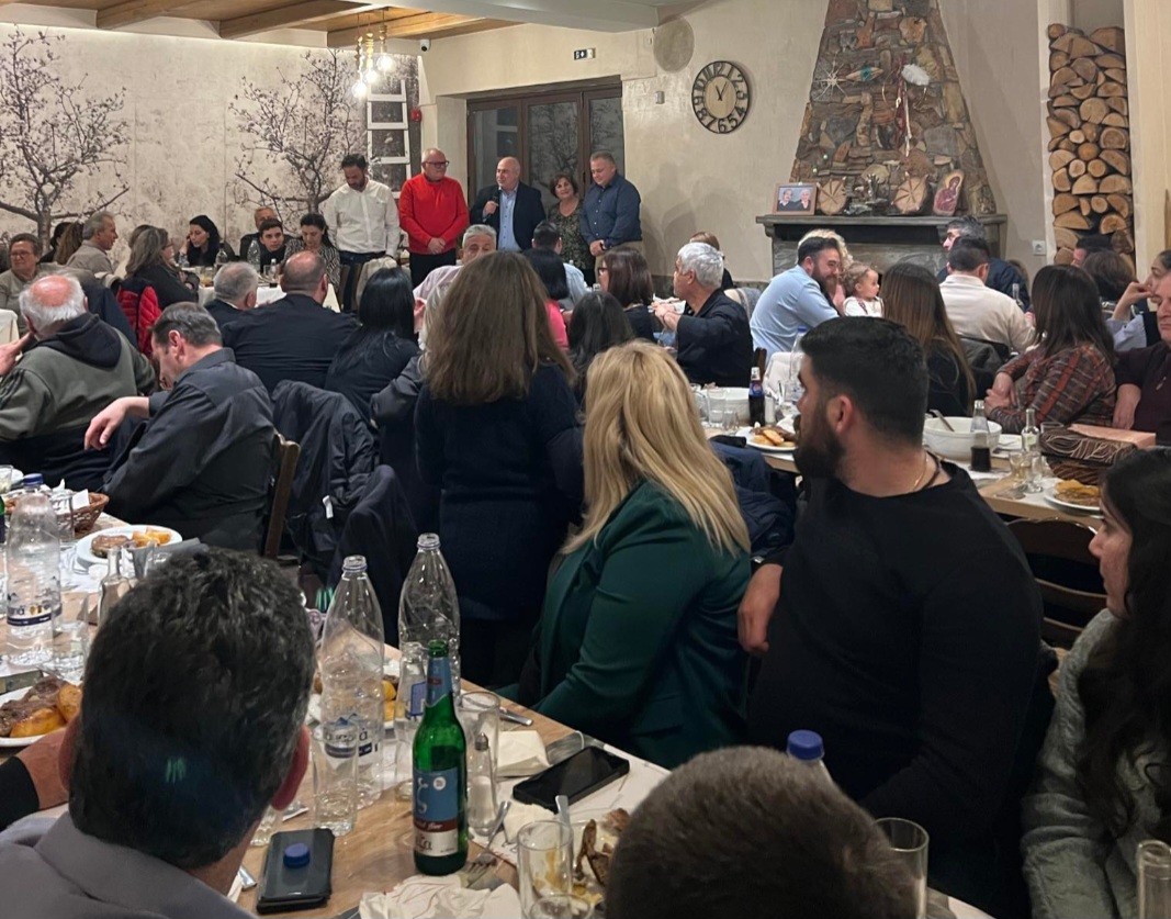 Έκοψαν την πίτα στη Συνεργασία Δημοτών